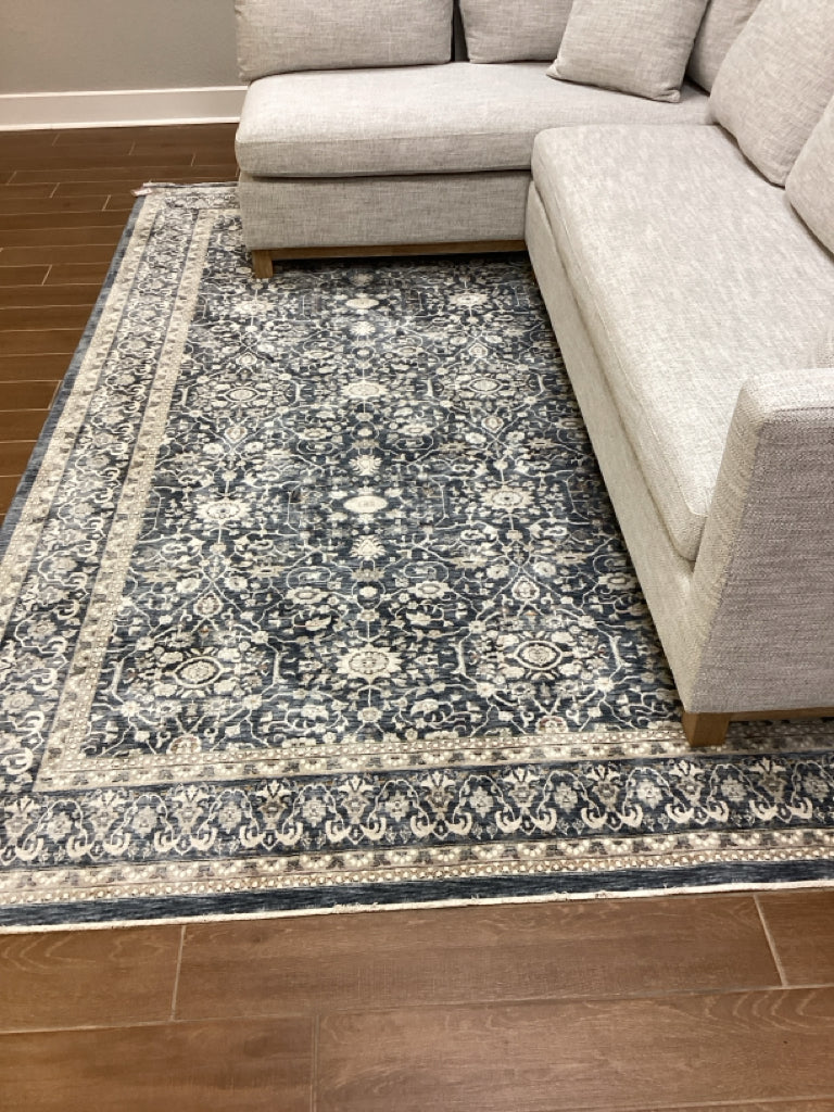 Rug