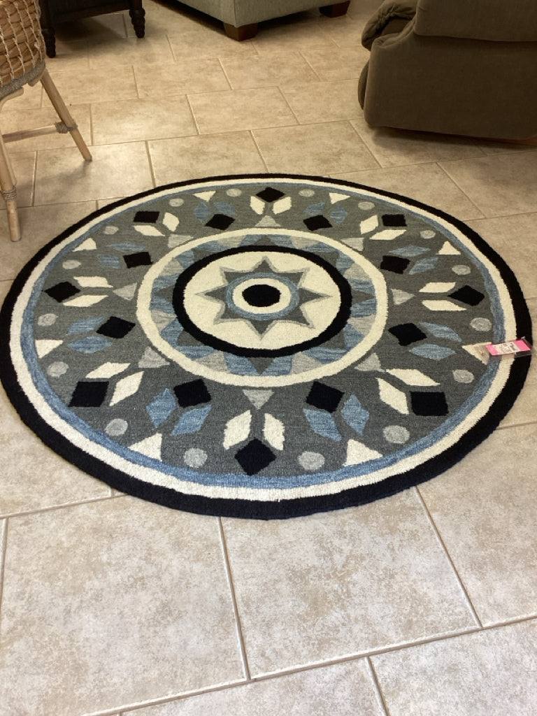 Rug