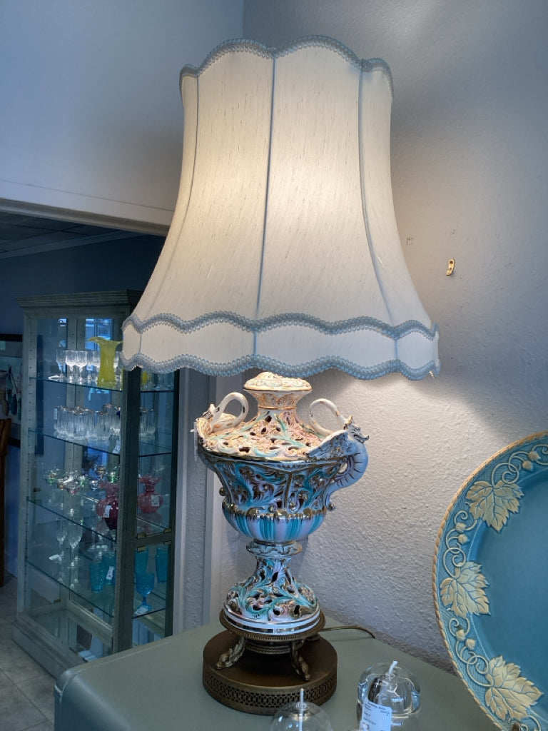 Lamps & Lighting