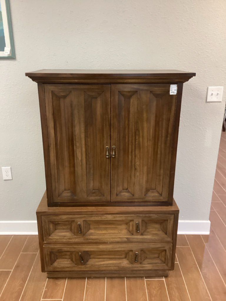 Armoire