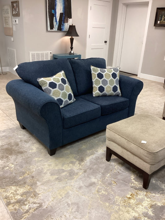 Loveseat