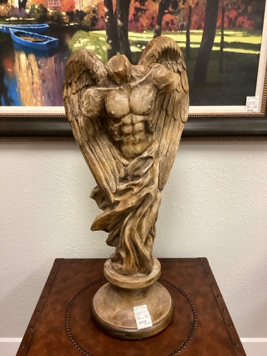 Statue