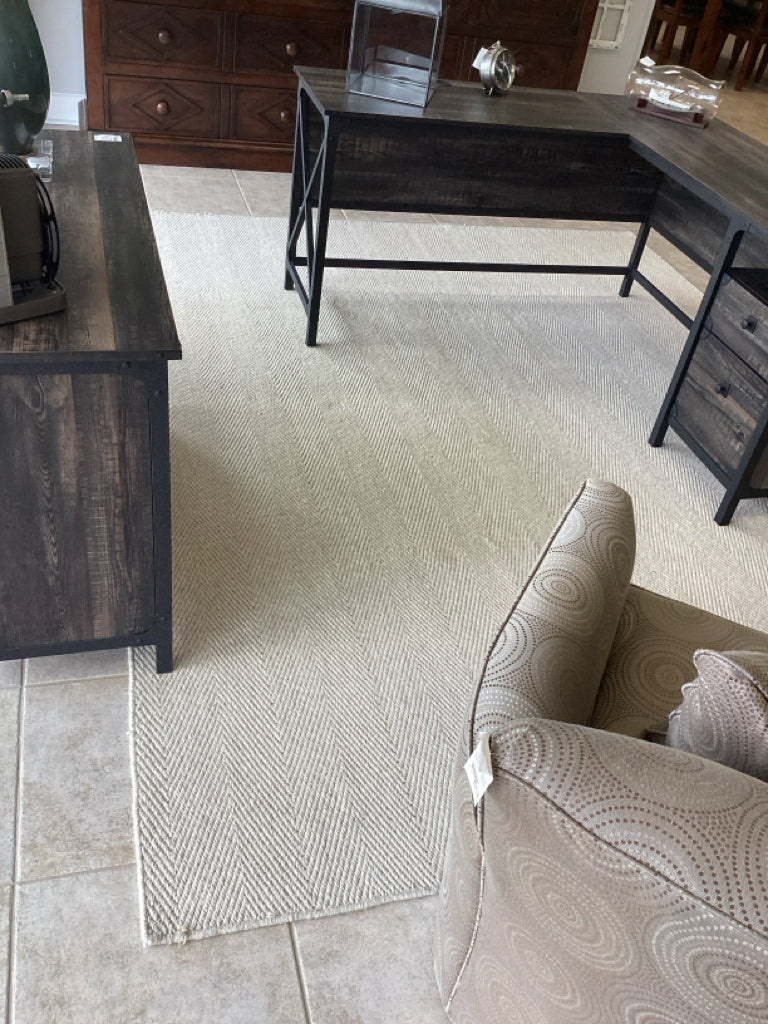 Rug