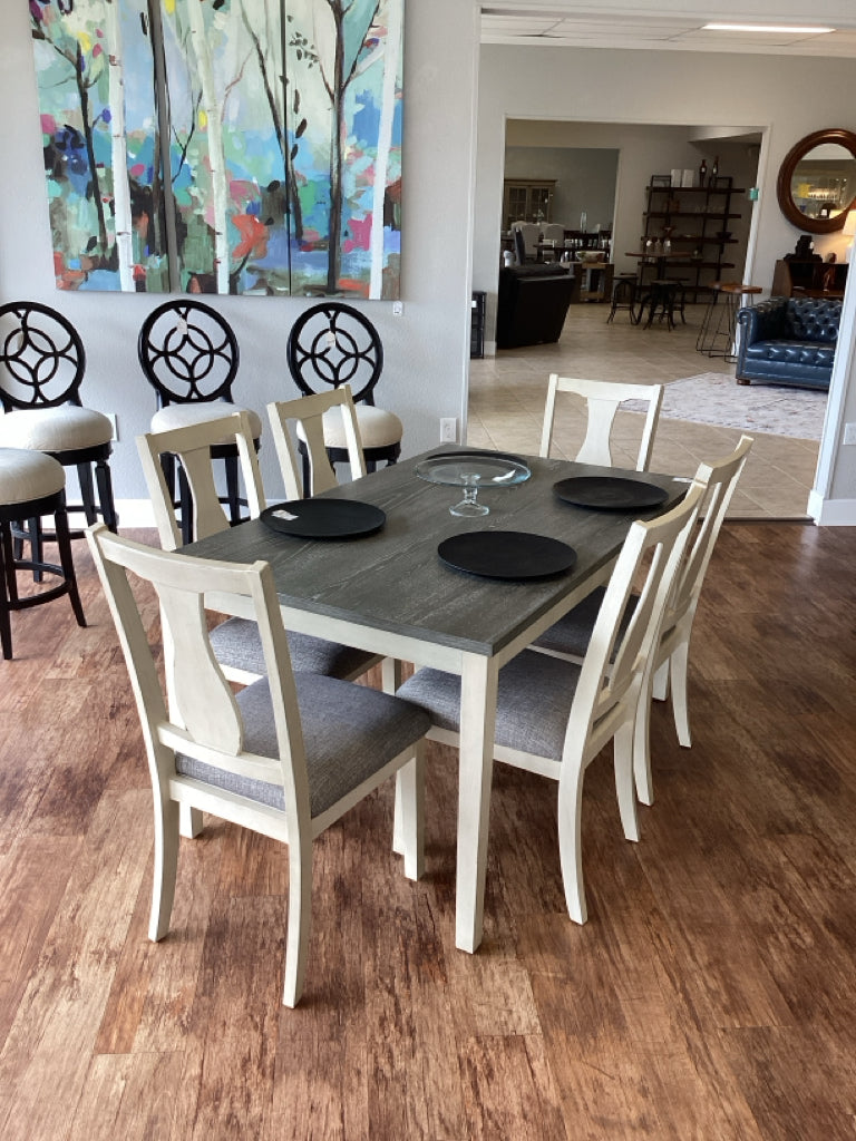 Dining Set