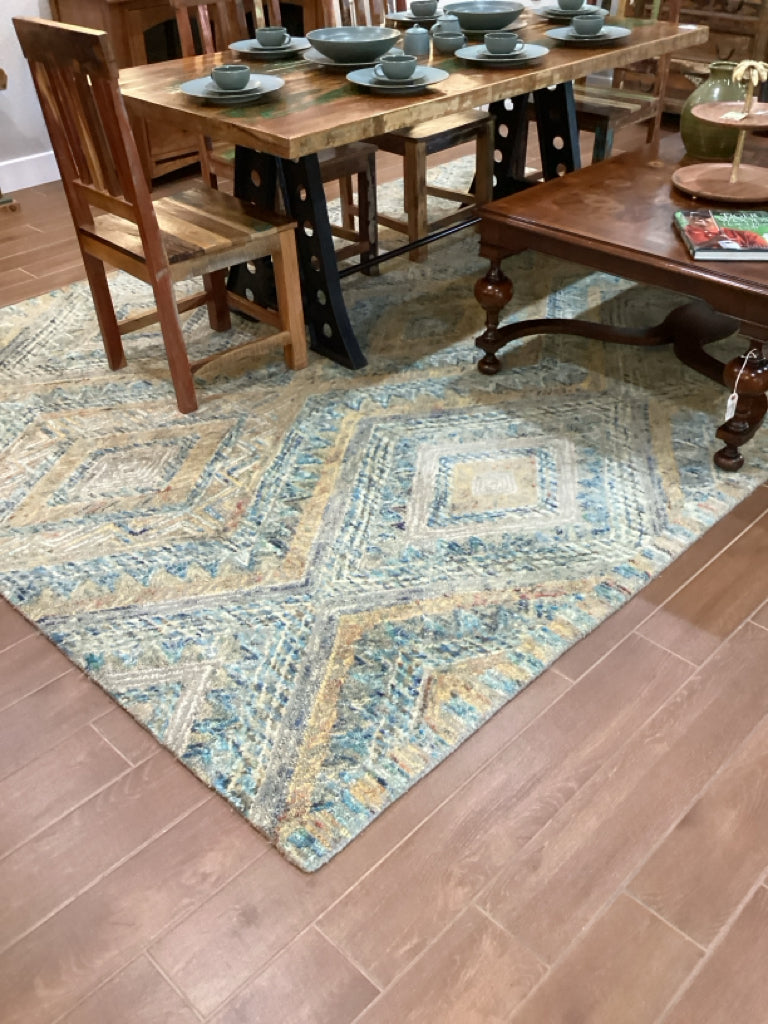 Rug