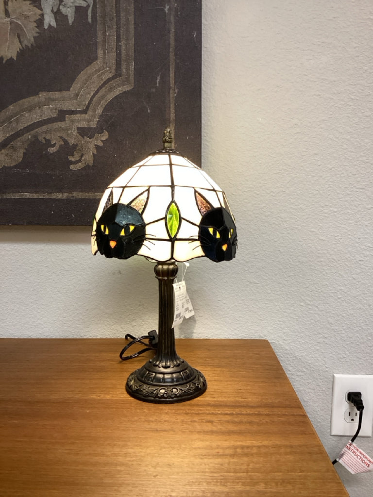 Lamps & Lighting