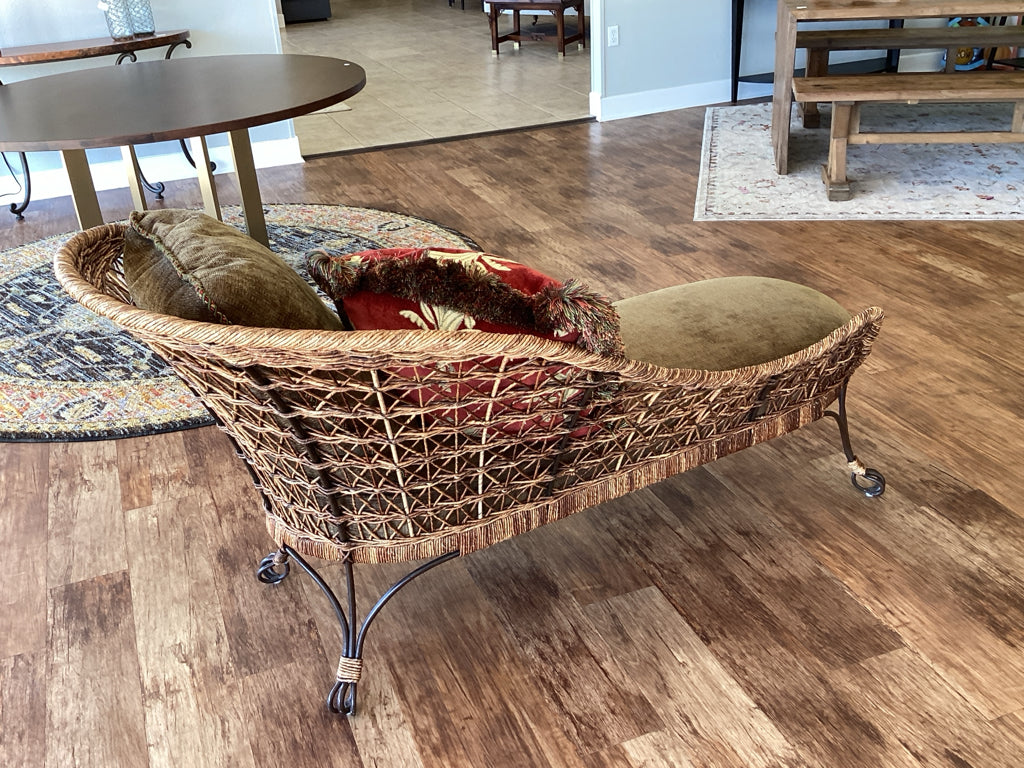 Chaise Lounge